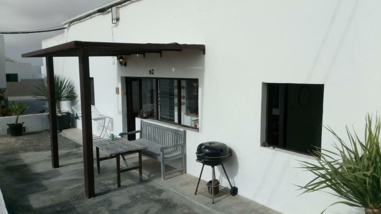 Joyhouse Affittacamere Teguise  Esterno foto
